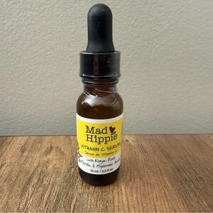 5 for $25 🛍️ item 

Mad Hippie Vitamin C Serum